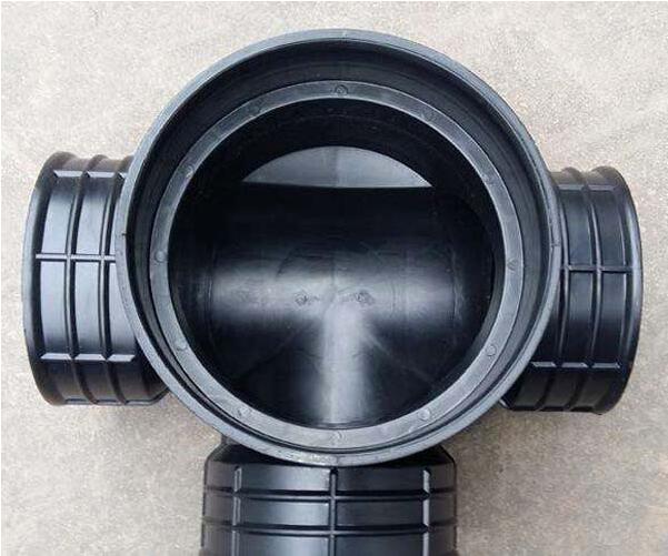 论雨污排放率塑料检查井是传统检查井的1 ~ 3倍